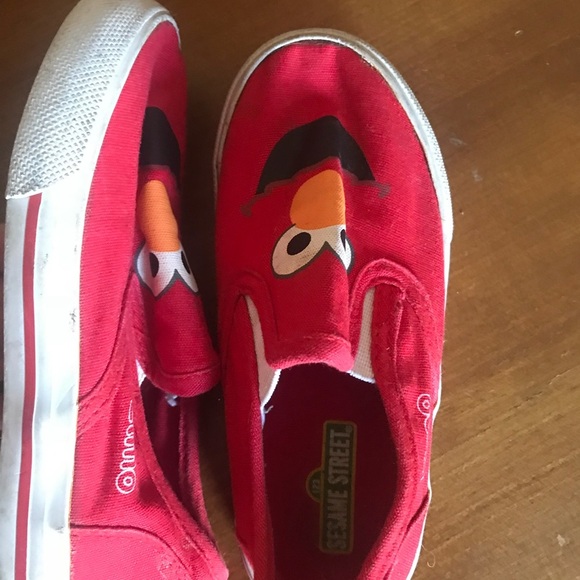 Sesame Street Cute Elmo Shoes - Picture 7 of 7